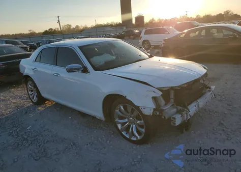 2018 Chrysler 300 Limited из США, поврежденный, VIN 2C3CCAEG6JH194048